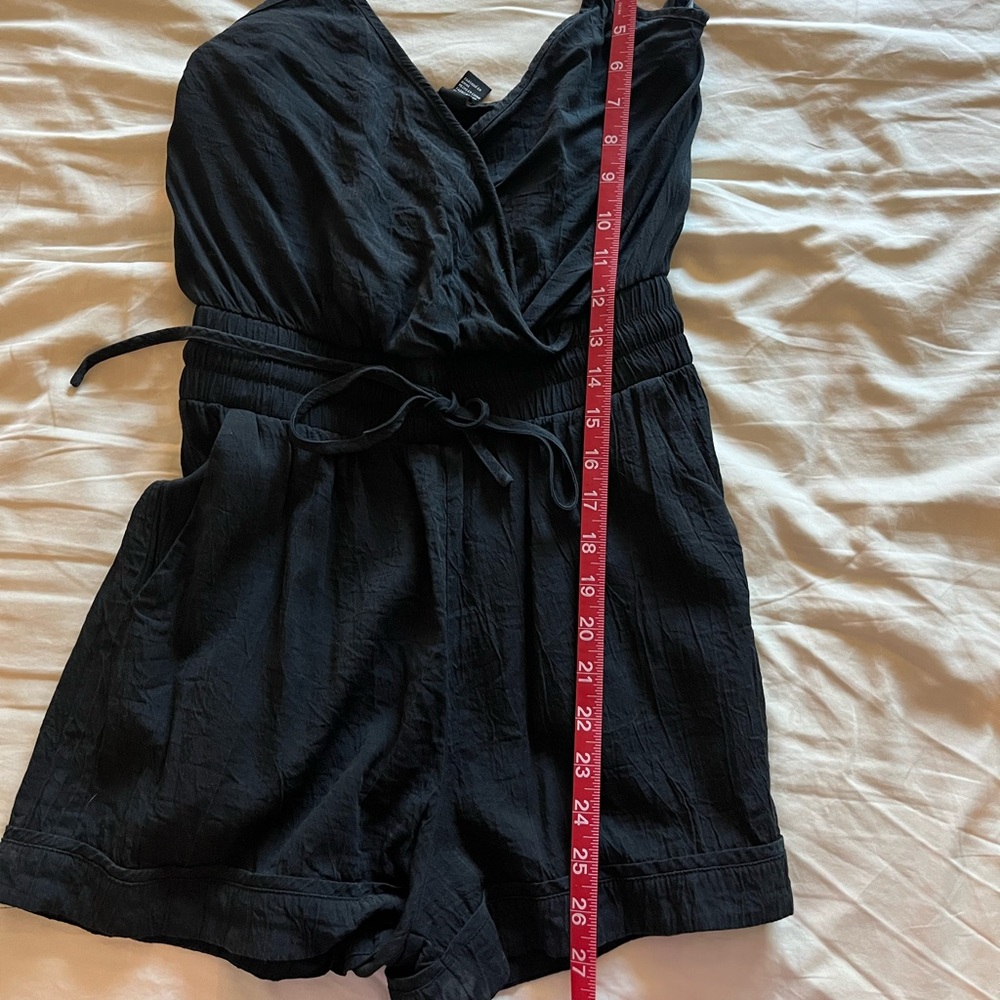 Black romper - Picture 6 of 6